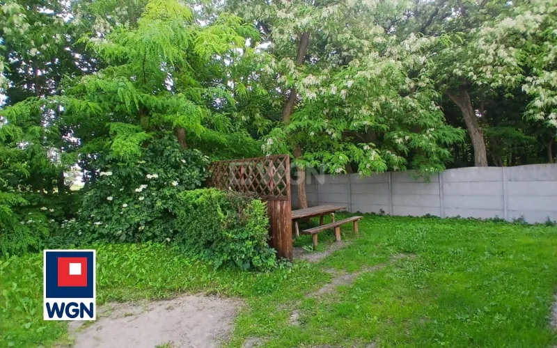 Obiekt usługowy na  sprzedaż Wiecinin - Nieruchomość 300 m od jeziora Brdowskiego.
